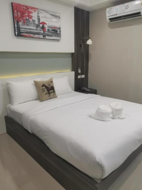 WeResident Hotel